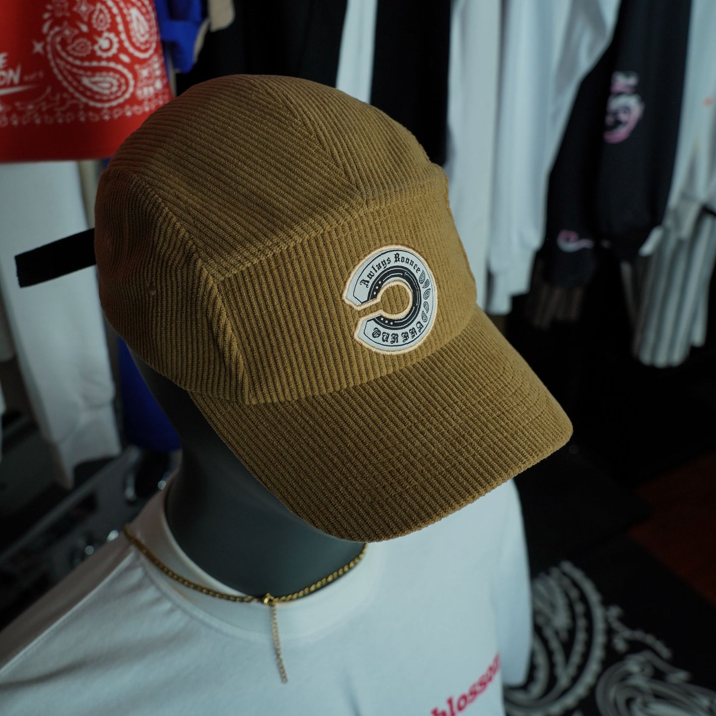 PoppinCxKeeping Crossover Corduroy five-piece hat